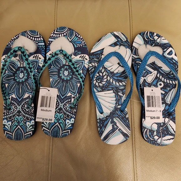 Vera Bradley Flip Flops - 2 pairs BUNDLE, NWT - Picture 1 of 5
